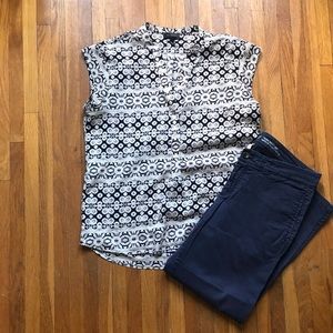 The Limited print top with standing collar M